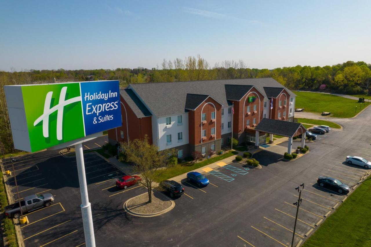 Holiday Inn Express Hotel & Suites Bedford By Ihg Buitenkant foto
