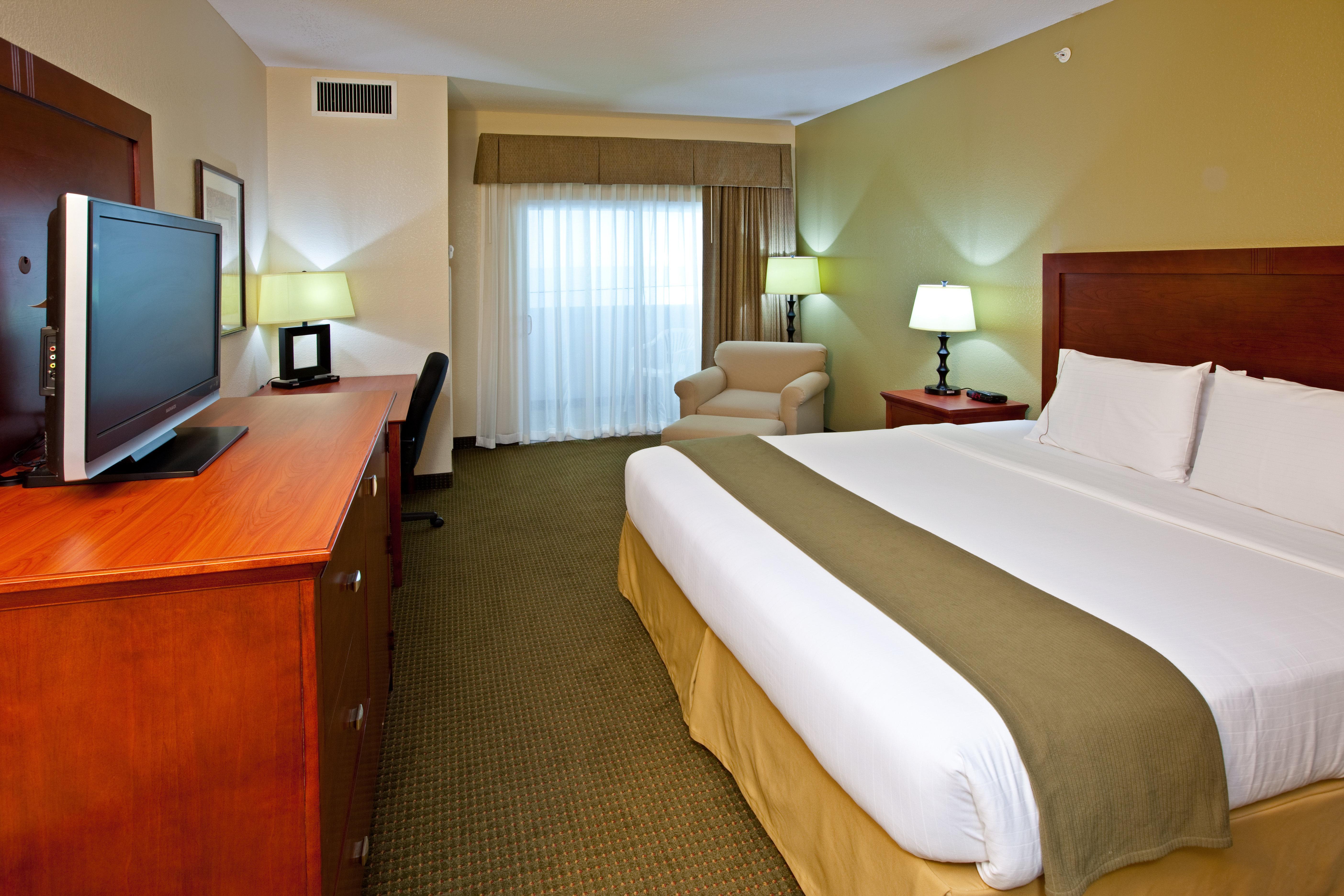 Holiday Inn Express Hotel & Suites Bedford By Ihg Buitenkant foto